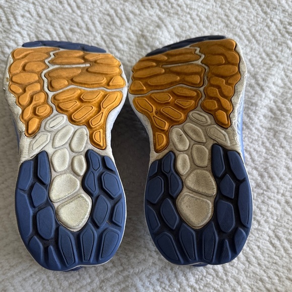 New Balance Fresh Foam 1080v12 Womens 7 Wide Shoes Blue Running Walking Comfort - Picture 5 of 8